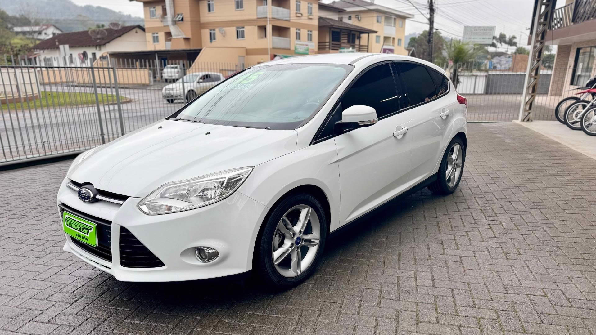 Ford Focus - Foto1 - 1920x1080